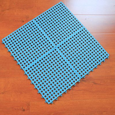สวมแผ่นรองพื้นกันลื่นห้องน้ำ Anti Skid Floor Mat 30 × 30cm